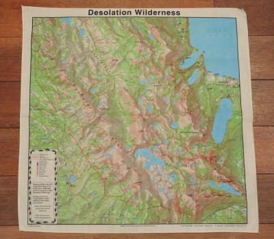 画像2: 【普通郵便90円も可】 ThePrintedImage バンダナ アメリカ製 "Desolation Wilderness" 地図柄 (Natural)