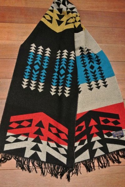 画像2: PENDLETON(ペンドルトン) WOOL WOVEN SHAWL ネイティブ柄マフラー/ショール PORTLAND COLLECTION