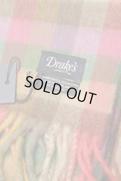 画像4: Drake's (ドレイクス) ラムズウール+アンゴラ マフラー 【Pink*Green*purple*Beige】スコットランド製 (4)