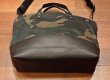 画像3: JACK SPADE(ジャックスペード) カモツイル×レザー トート+ショルダーバッグ CAMO WAXWEAR COAL BAG ( Camo×Black)  新品 並行輸入 (3)