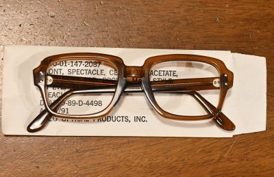 画像1: 80年代製 デッドストック US MILITARY EYEGLASEES GI GLASSES アメリカ軍 眼鏡 メガネ (50-20) Birth Control Glasses 