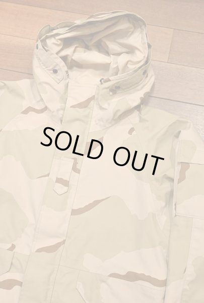 画像2: '00 VTG/USED U.S.ARMY ECWCS GEN1 ゴアテックスパーカー デッドストック(M-Short) デザートカモ (2)