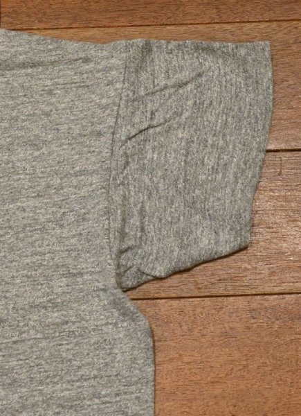 画像4: 【クリックポスト185円も可】70s Sportswear "The BULL Schlitz Malt Liquor" "85/15 Tシャツ アメリカ製(GRAY/L)ビンテージ 中古 (4)