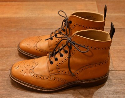 画像2: Loake1880 Burford 2 ウィングチップ ブーツ 箱,シューバック付き (Tan/UK 7 1/2F) 美中古