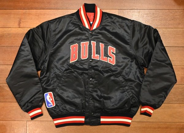 画像1: 90s STARTER 90s CHICAGO BULLS シカゴブルズ アワードジャケット アメリカ製(Black/L)スタジャン (1)