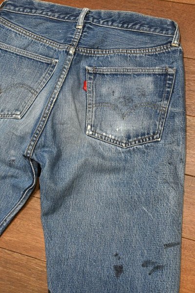 画像10: 60s Levi's リーバイス501 BIG-E ビッグE 🄬のみタブ リペア+ペンキ(実寸 W30L31)ビンテージデニム (10)