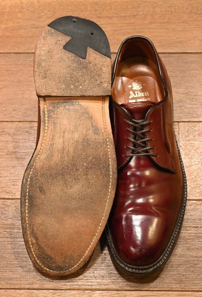 画像3: ALDEN オールデン990 コードバン プレーントゥ アメリカ製(BURGUNDY/8-D)箱/袋つき 中古