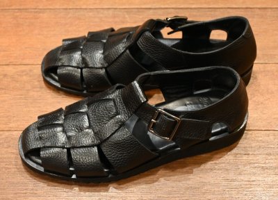 画像2: PARABOOT BEAMS F別注 PACIFIC グレインレザー  グルカサンダル 箱あり  (BLACK/40) 中古