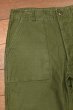 画像4: '73 U.S ARMY UTILITY TROUSERS コットンサテン ベイカーパンツ(表記W36L29 実寸W34L26.5) ビンテージ 中古 (4)