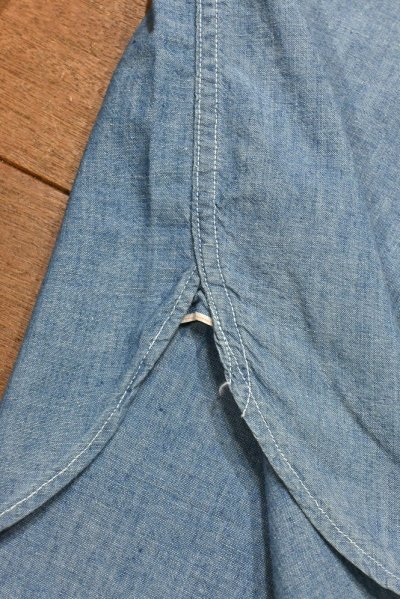 画像2: 40s US NAVY Chambray Shirts シャンブレーシャツ マチ付き 尿素ボタン 美中古 ビンテージ 大戦