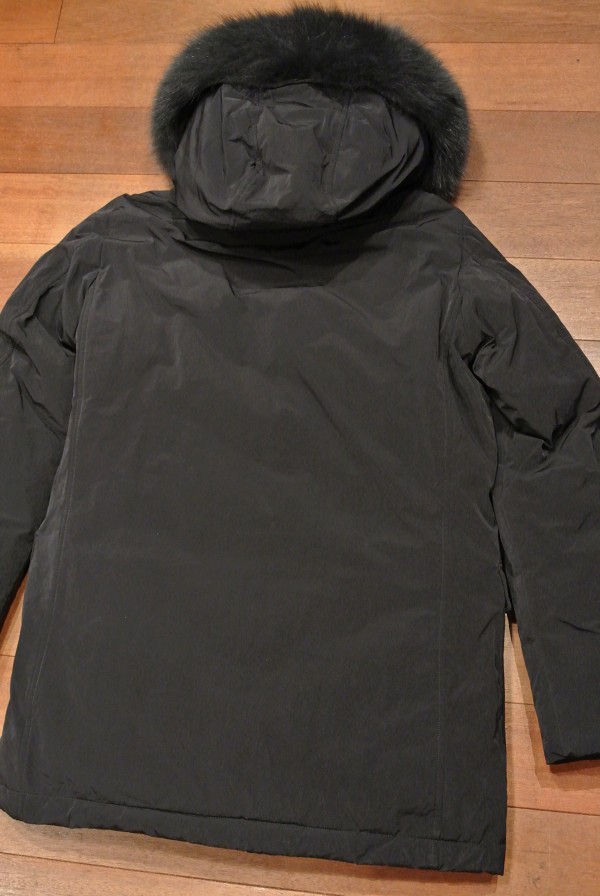 新品 WOOLRICH ウールリッチ ラグジュアリーフォックスパーカー【Black ...