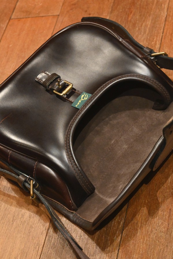 EXCELLENT USED) BRADY Leather Cartridge Bag 100 ブレディ レザー ...