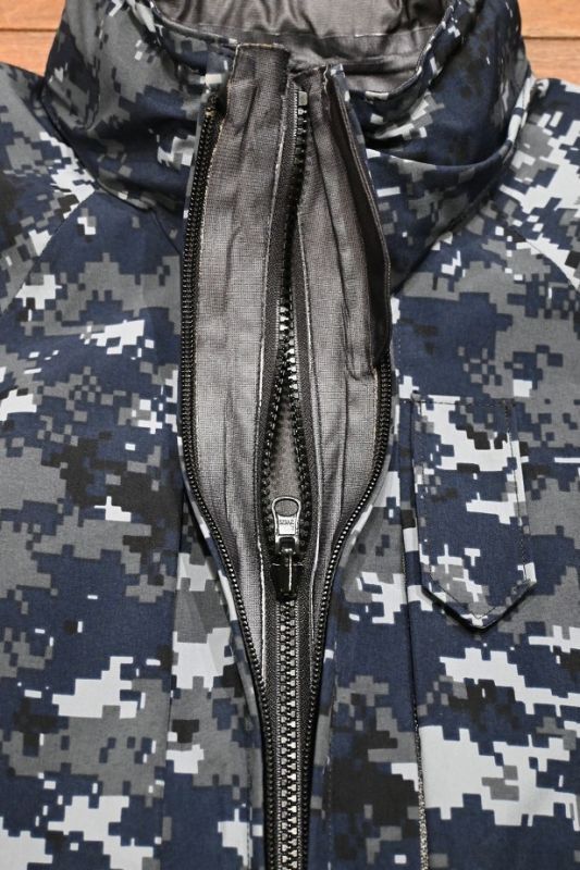 EXCELLENT USED) 00s U.S.NAVY ECWCS GEN2 NWU デジタルカモ GORE-TEX