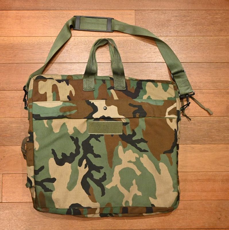 2000's USED US ARMY AH-64 FLYERS BAG アパッチ戦闘ヘリ ヘルメット ...
